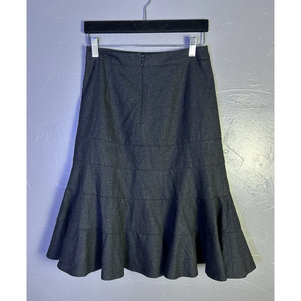 Teri Jon by Rickie Freeman charcoal grey wool trumpet/flounce skirt Size 6